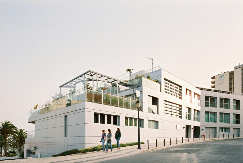 Monte Estoril Ocean Residence | Studio CAPN