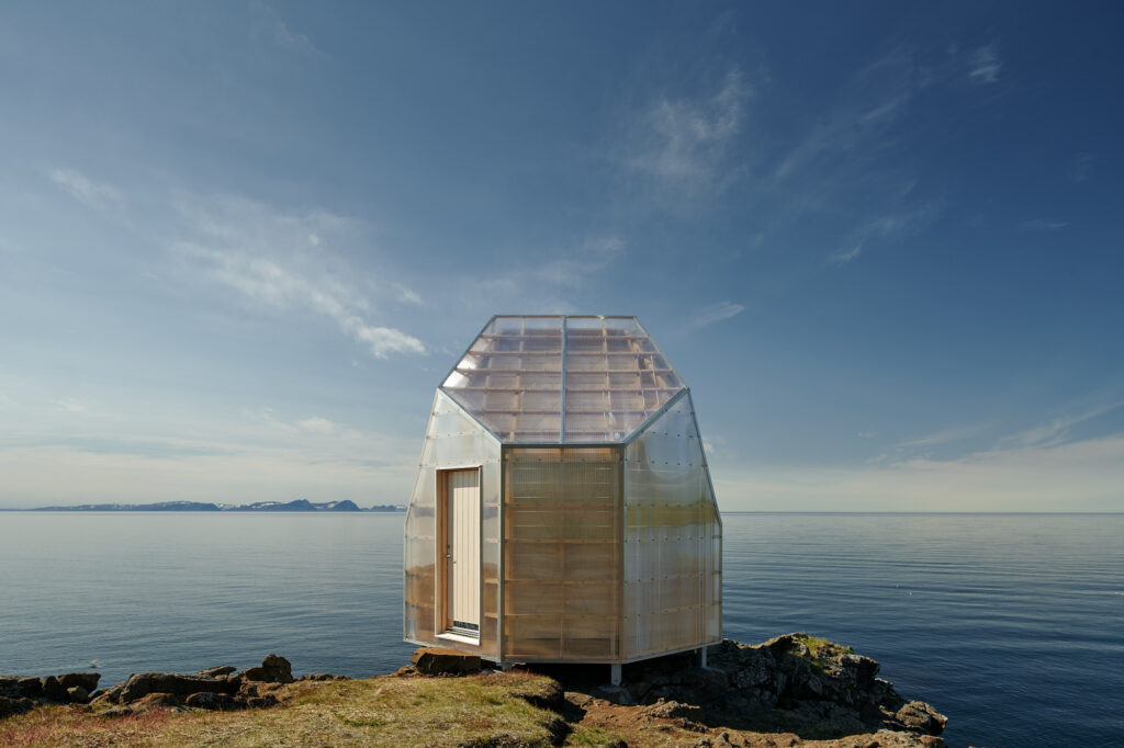 Bird Watching Cabin | Studio CAPN